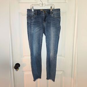 Kut From The Kloth Raw Hem Skinny Jean Size 8
